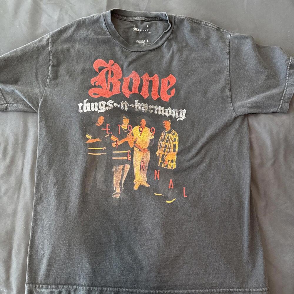 Bone Thugs-n-Harmony graphic T-shirt Size L